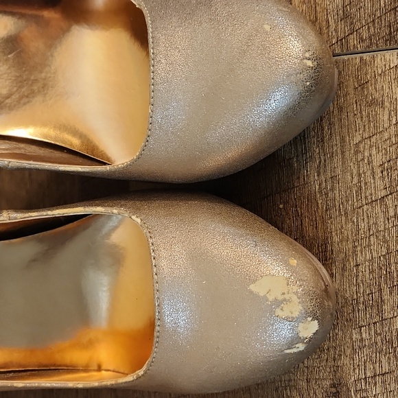 Fergie "Nicki" Light Rose Gold Spiked Platforms - Picture 5 of 7